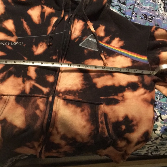 Pink Floyd Bleach Dyed Hoodie 💕 - Picture 6 of 7